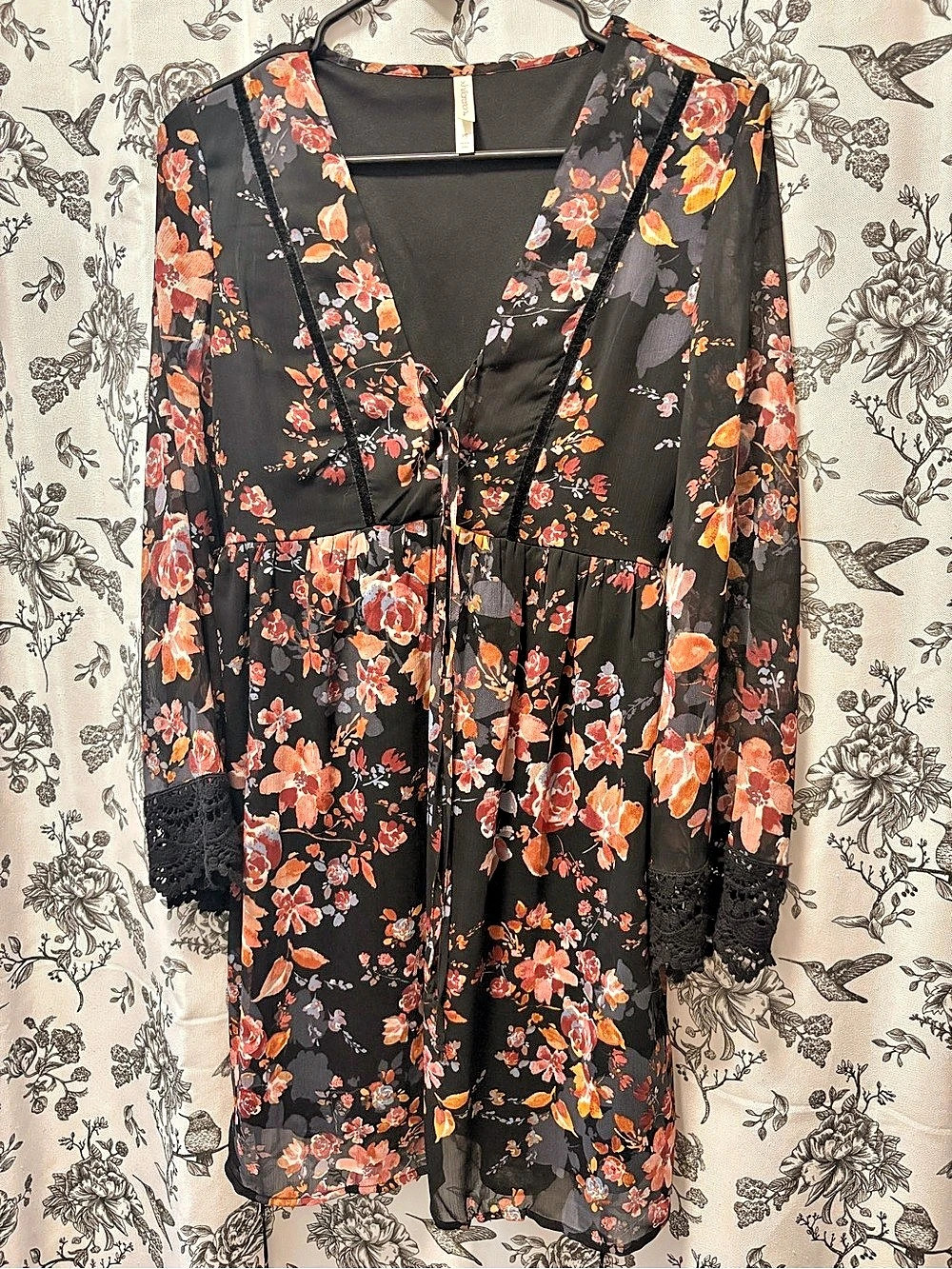 youngland Floral Mini Dress in Black & Orange Size XS